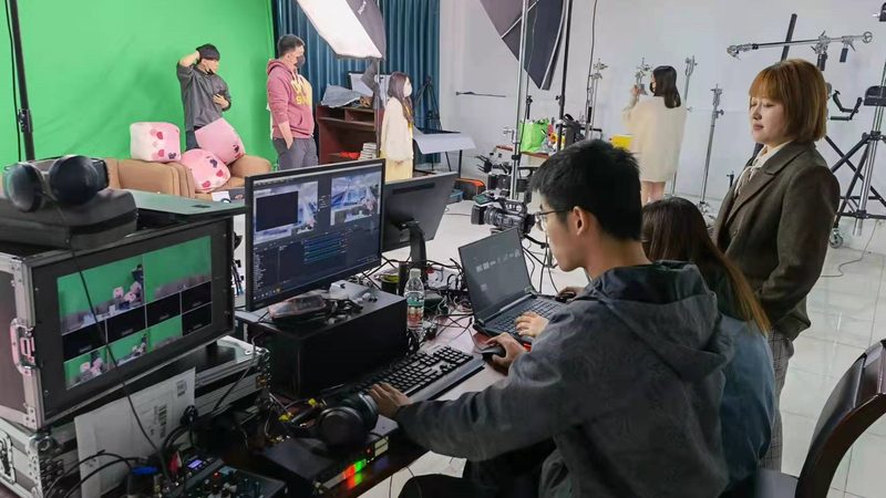 服装品牌VI设计全案：揭秘价格构成与价值体现
